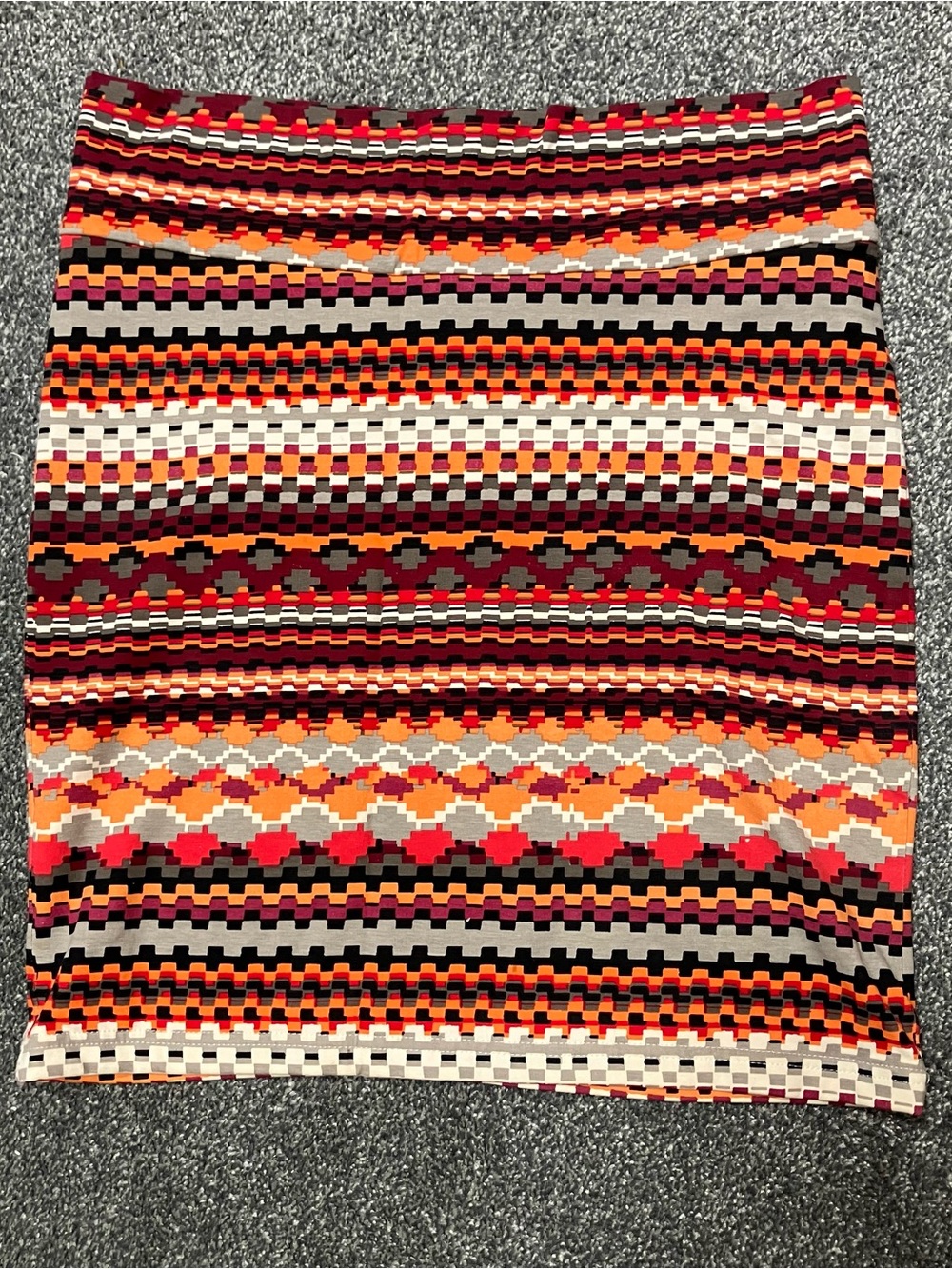 Forever 21 Sz Large Tribal Aztec Print Pencil Mini Skirt Red Orange Black Cream